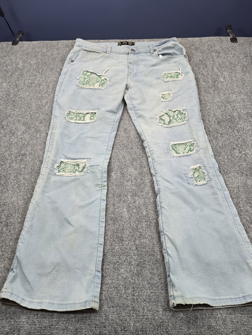 Rebel Vengeance Mens 36 Patchwork Flare Jeans Light Wash Y2K Festival Grunge